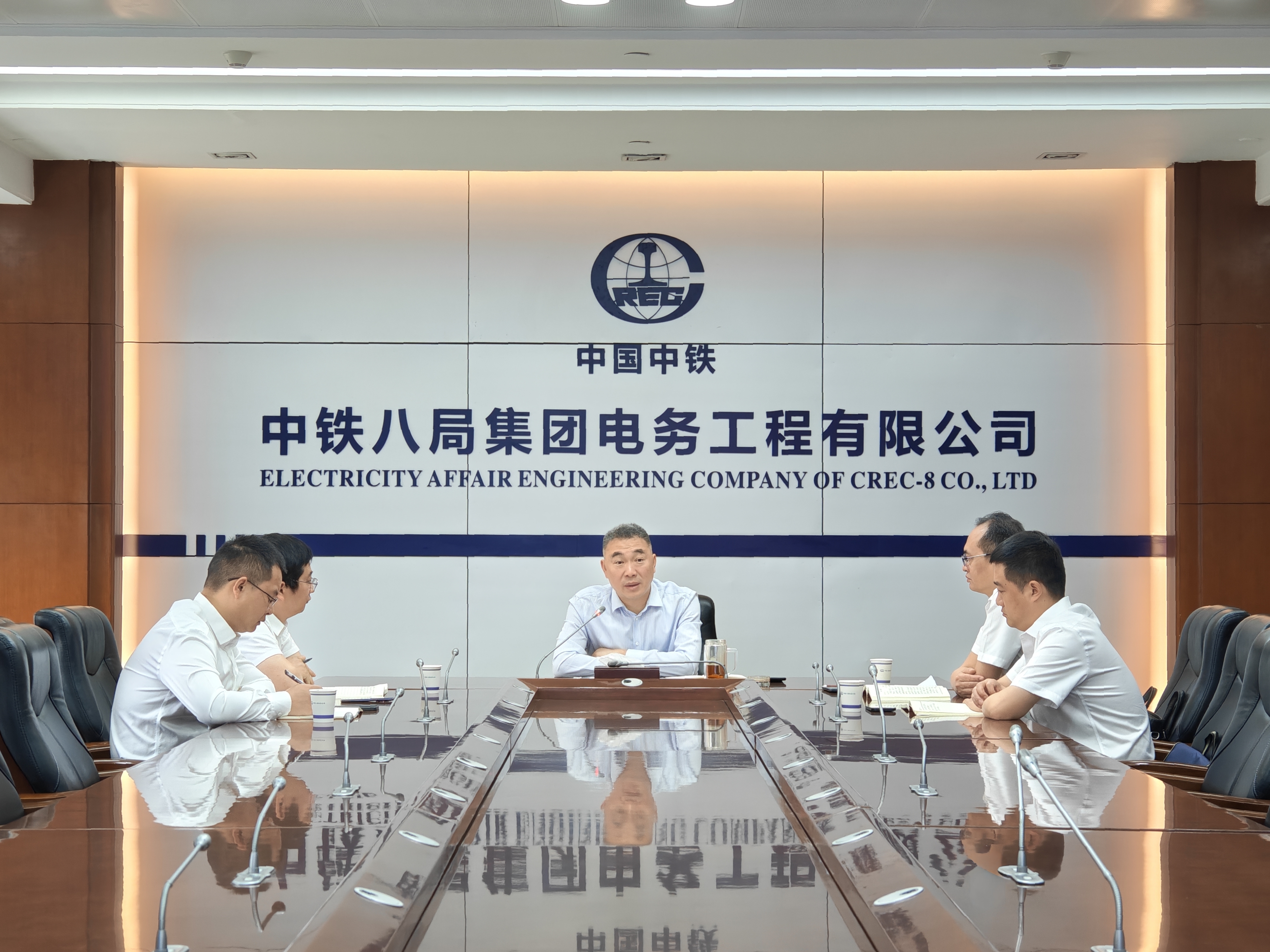 张志强为党建联系点讲授深入贯彻中央八项规定精神学习教育专题党课